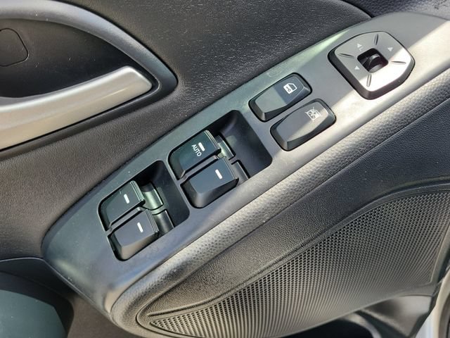 Used 2011 Hyundai Tucson GLS FWD image 22
