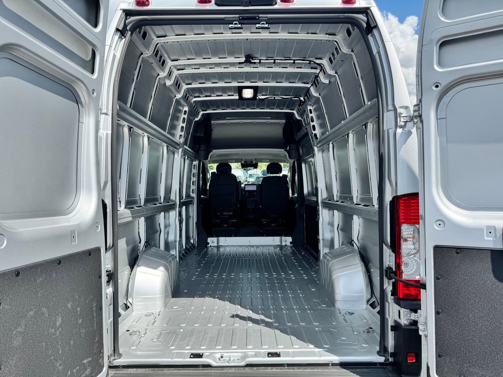 New 2026 RAM ProMaster 3500 w/ Quick Order Package 22H SLT+ FWD image 13