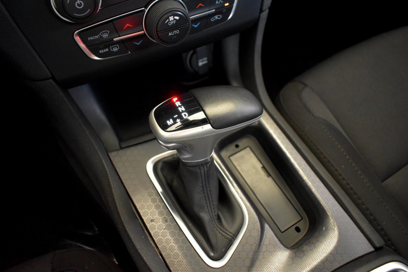 Used 2018 Dodge Charger SXT Plus RWD image 25