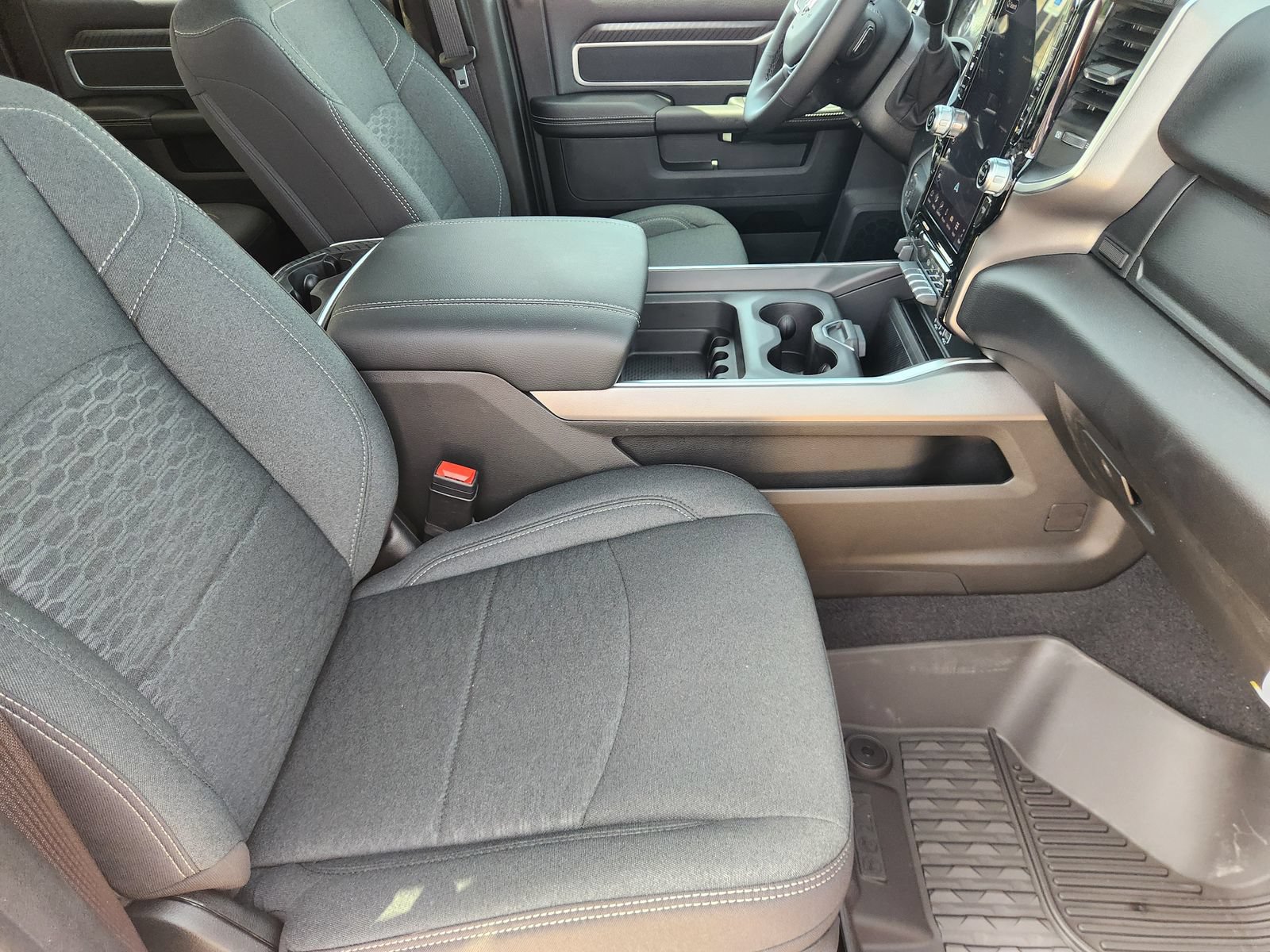 New 2026 RAM 3500 Lone Star AWD/4WD image 14