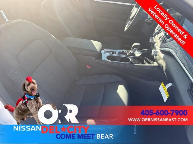 New 2025 Nissan Altima 2.5 SL FWD image 18