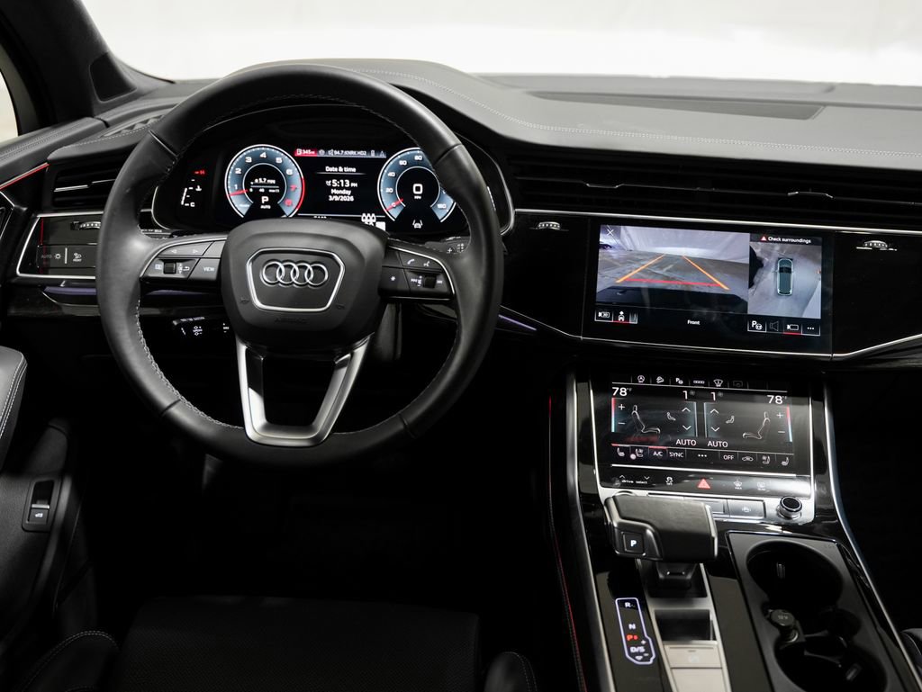 Used 2025 Audi Q7 3.0T Prestige image 13