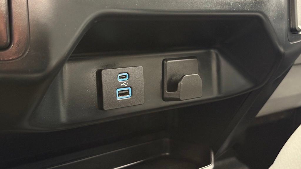 Used 2023 Ford F150 XL RWD image 43