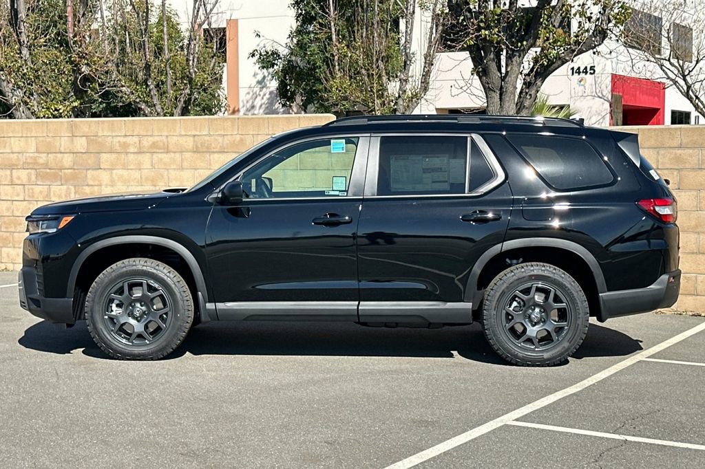 New 2026 Honda Pilot TrailSport image 7