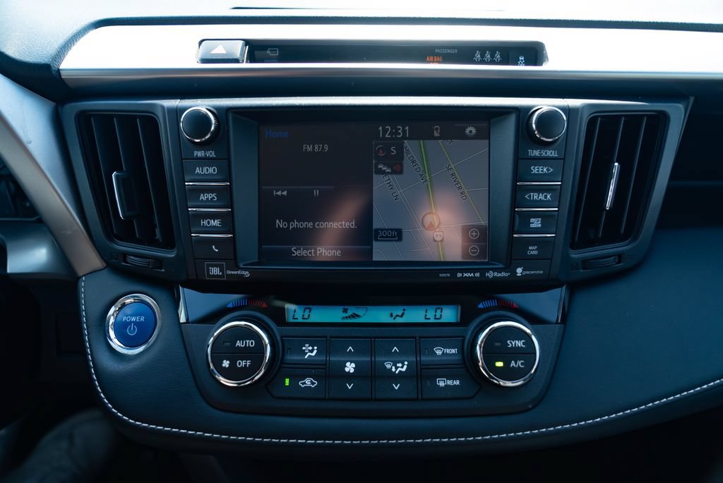 Used 2018 Toyota RAV4 Limited w/ Advanced Technology Package AWD/4WD image 14