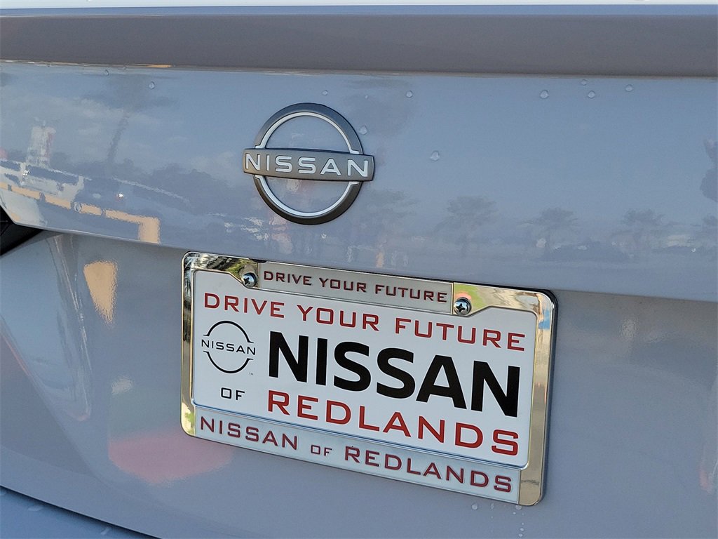 Certified 2025 Nissan Versa SR w/ Trunk Package image 25