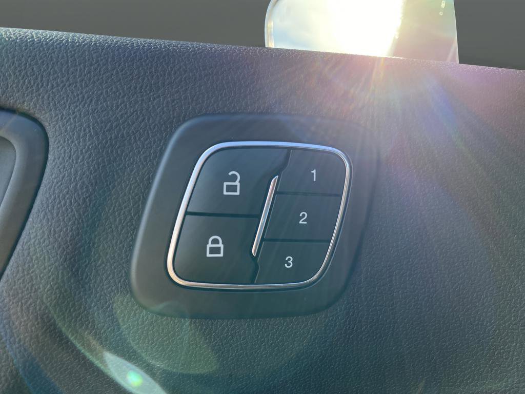 New 2026 Ford Escape ST-Line Elite image 11