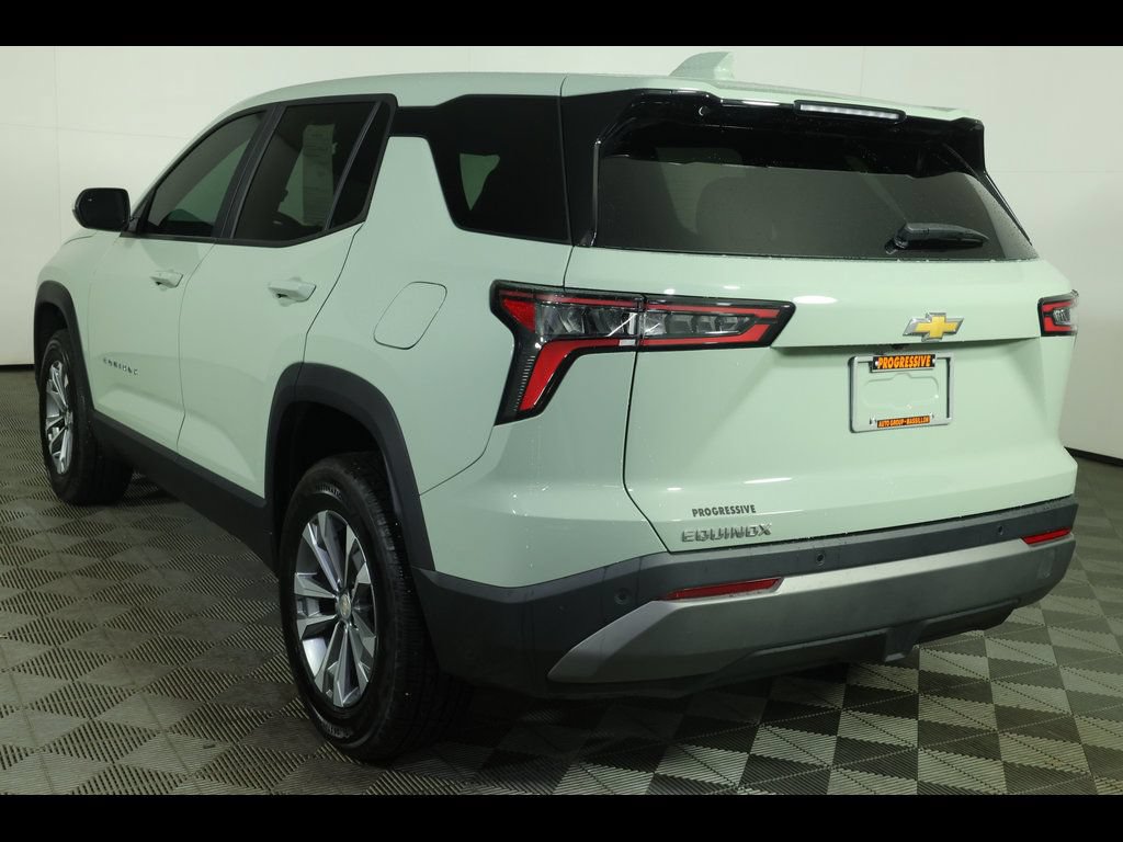 Used 2026 Chevrolet Equinox LT FWD image 17