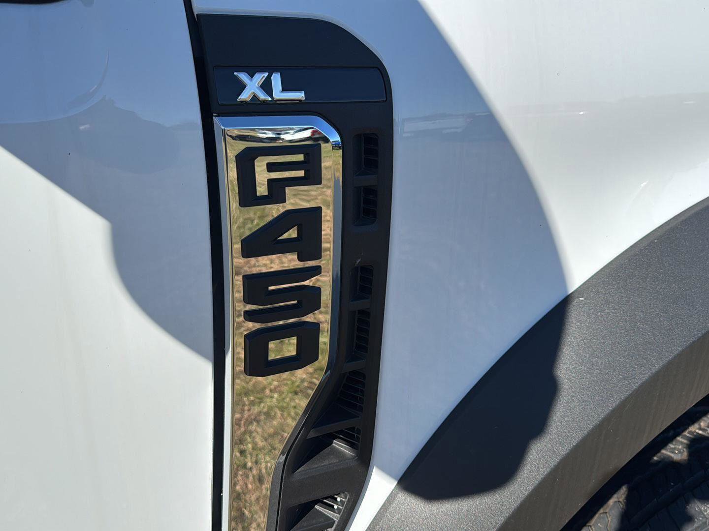 New 2024 Ford F450 XL image 30