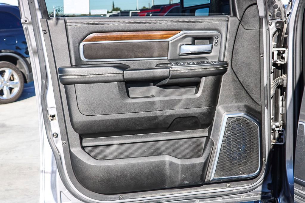 Used 2024 RAM 2500 Laramie AWD/4WD image 22