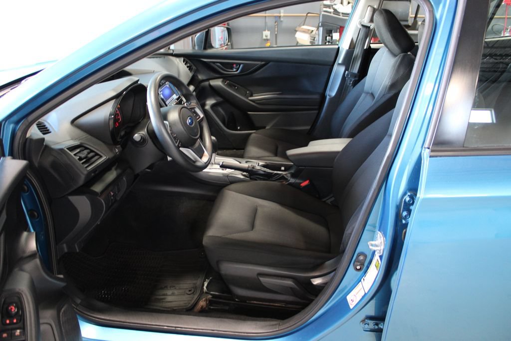 Used 2017 Subaru Impreza 2.0i AWD/4WD image 6