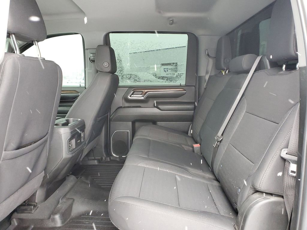 Used 2024 Chevrolet Silverado 2500 LT w/ Midnight Edition image 27