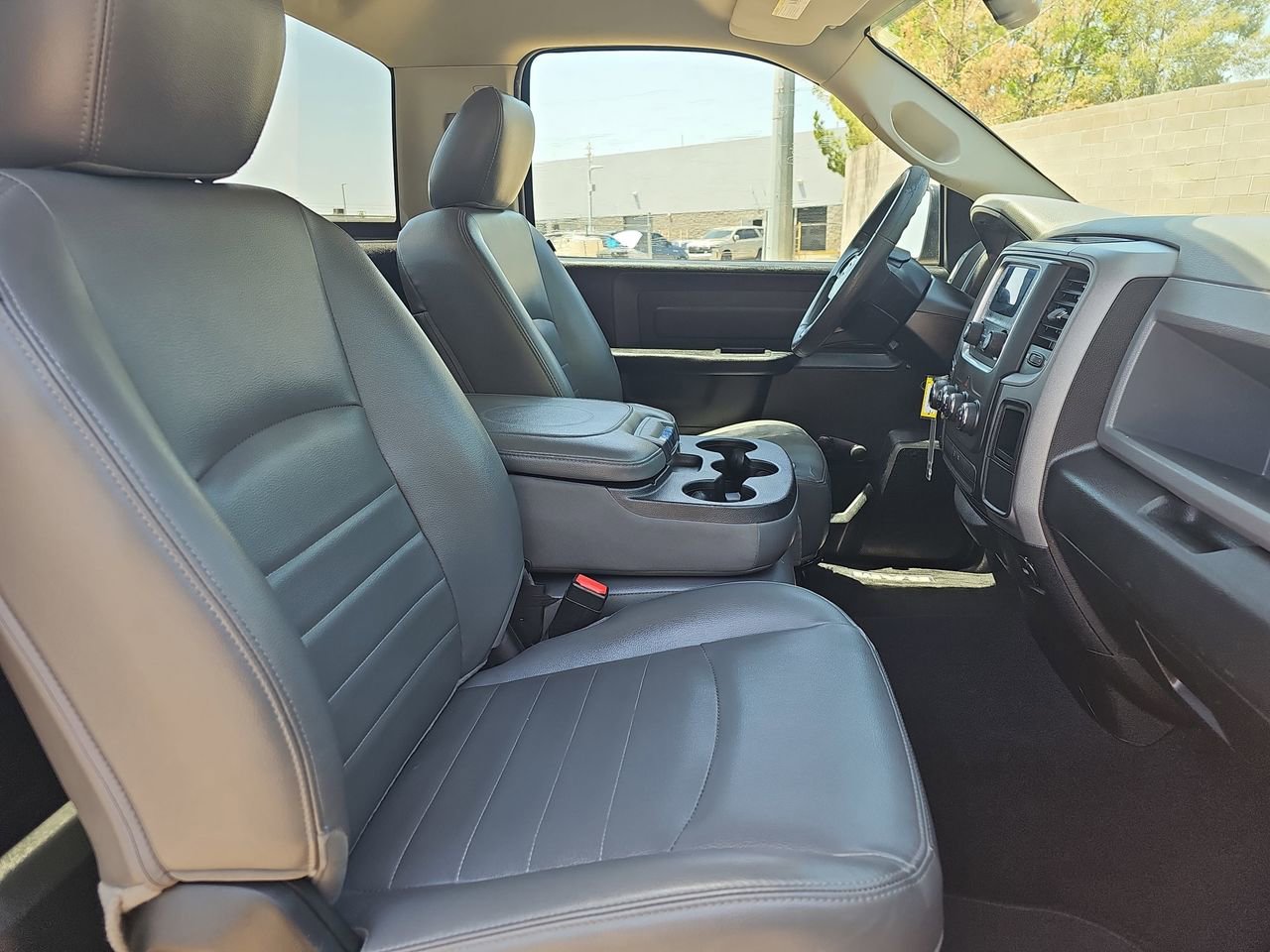 Used 2019 RAM 1500 Express RWD image 10