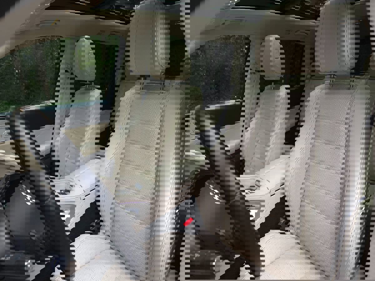 Used 2022 Mercedes-Benz GLS 450 4MATIC image 14