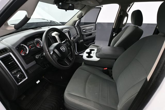 Used 2017 RAM 1500 Classic SLT AWD/4WD image 21
