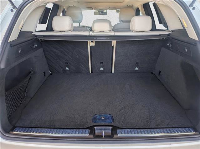 Used 2021 Mercedes-Benz GLC 300 image 6