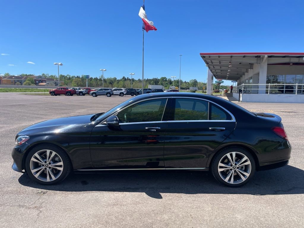 Used 2020 Mercedes-Benz C 300 Sedan image 5