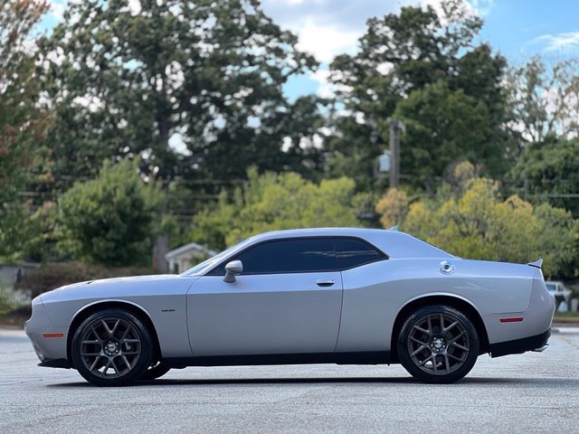 Used 2016 Dodge Challenger R/T Plus RWD image 8