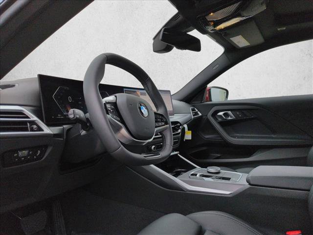 Used 2025 BMW 230i Coupe w/ Premium Package image 10