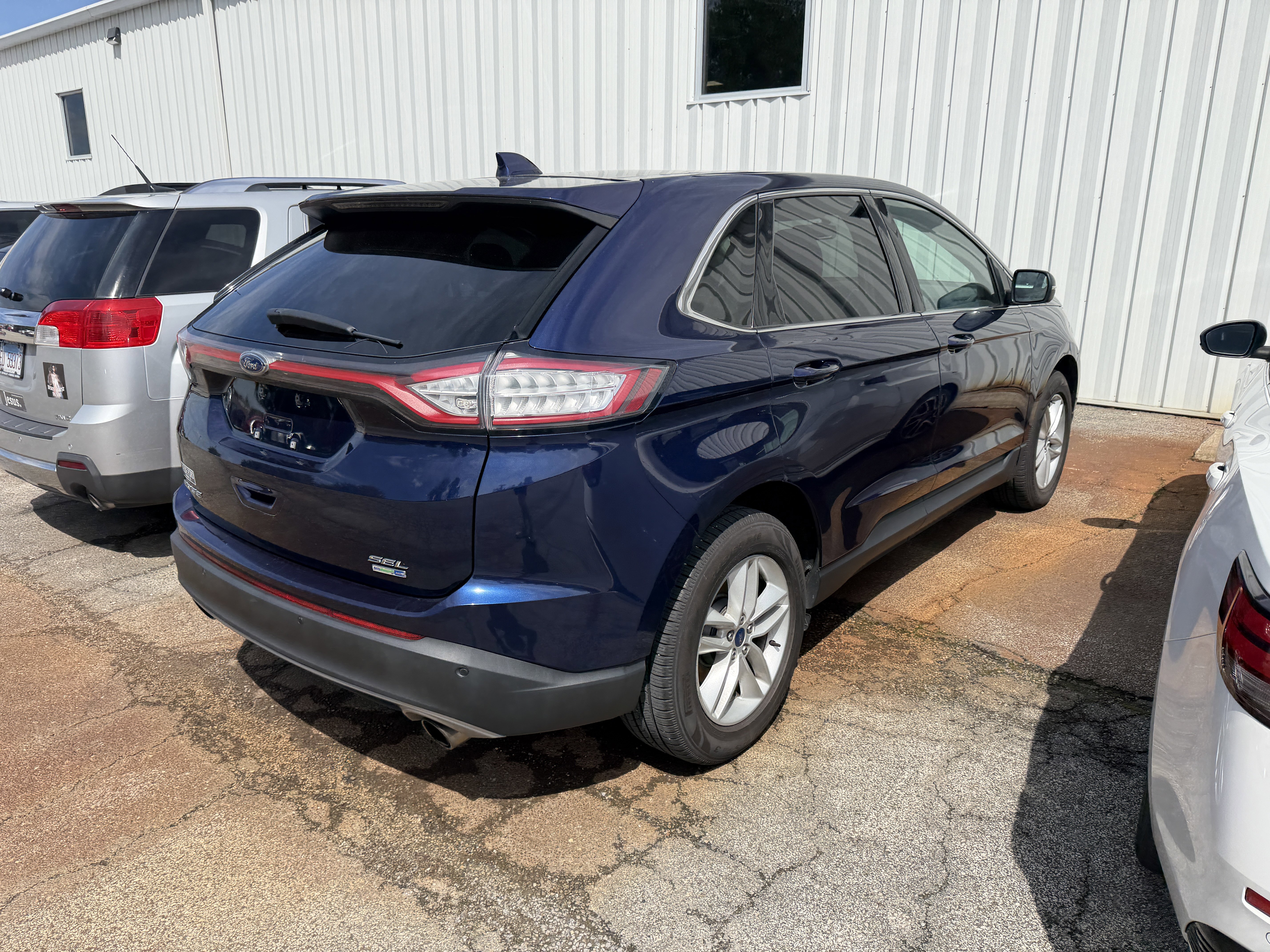 Used 2016 Ford Edge SEL w/ Equipment Group 201A AWD/4WD image 5