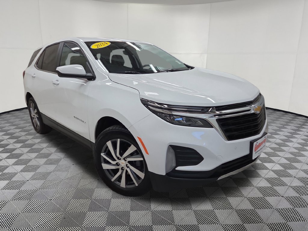 Used 2024 Chevrolet Equinox LT AWD/4WD image 3