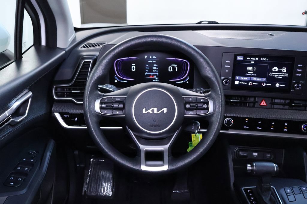 Used 2024 Kia Sportage LX image 17