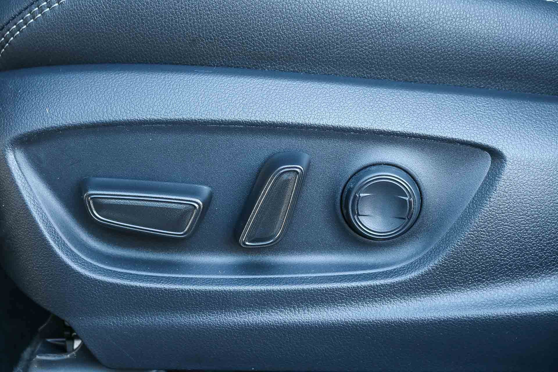 New 2026 Toyota Corolla Cross XLE FWD image 22