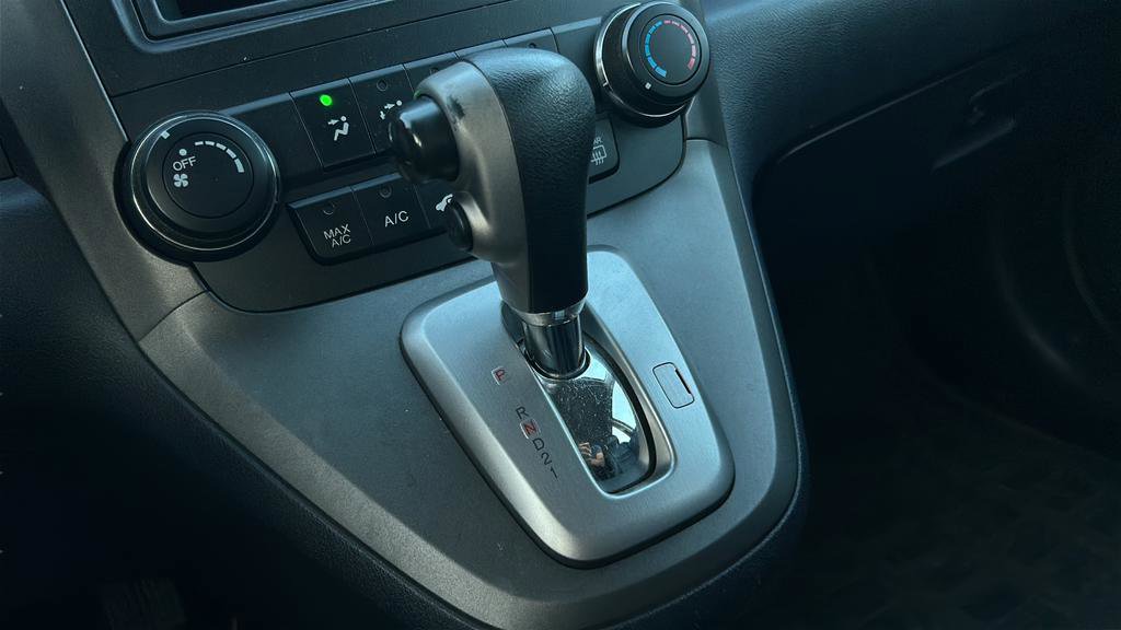 Used 2011 Honda CR-V LX image 28