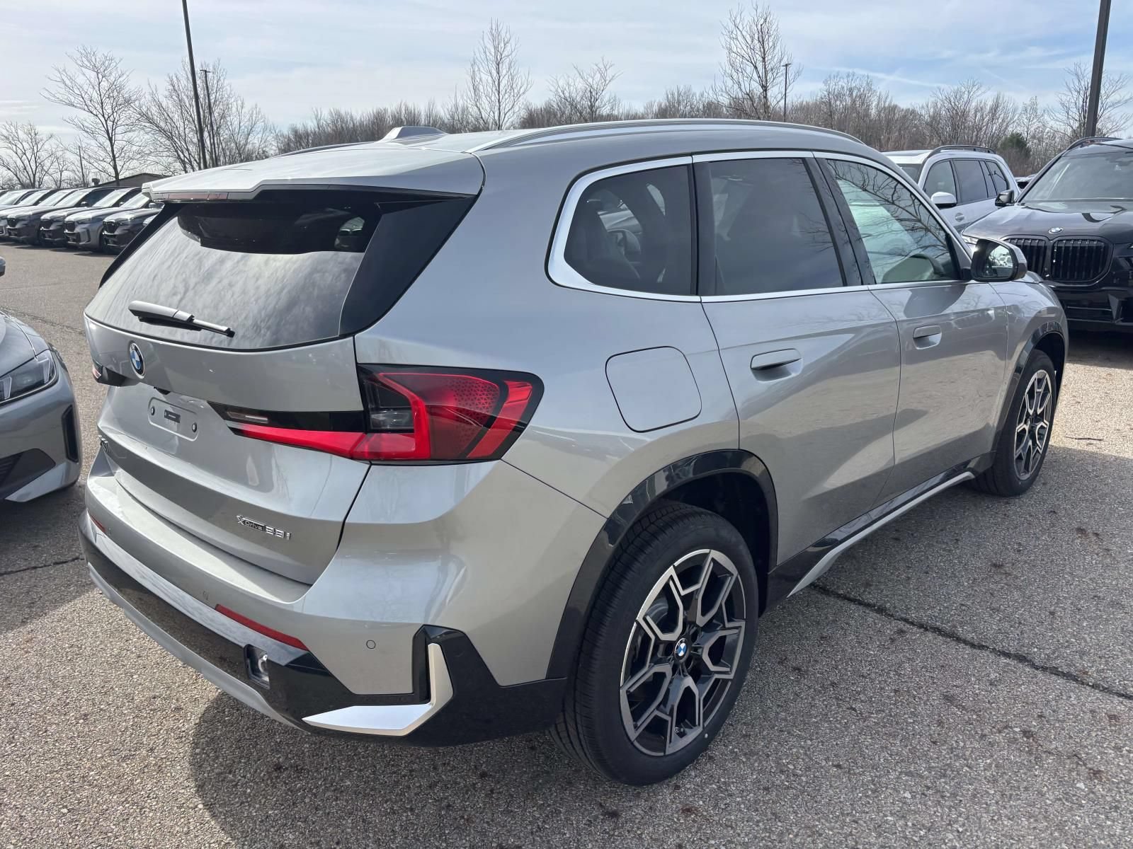 New 2026 BMW X1 xDrive28i w/ Technology Package AWD/4WD image 5