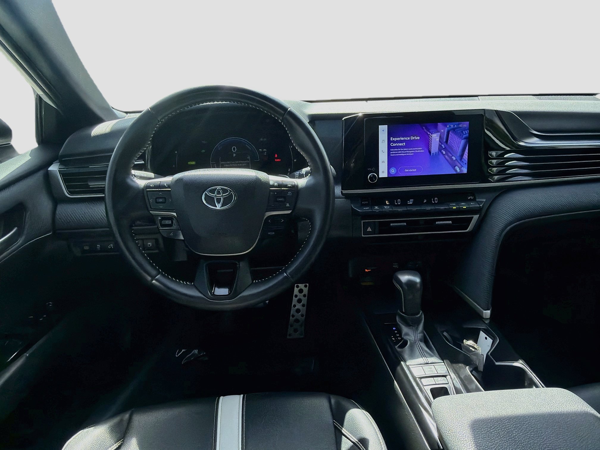 Used 2025 Toyota Camry SE FWD image 20