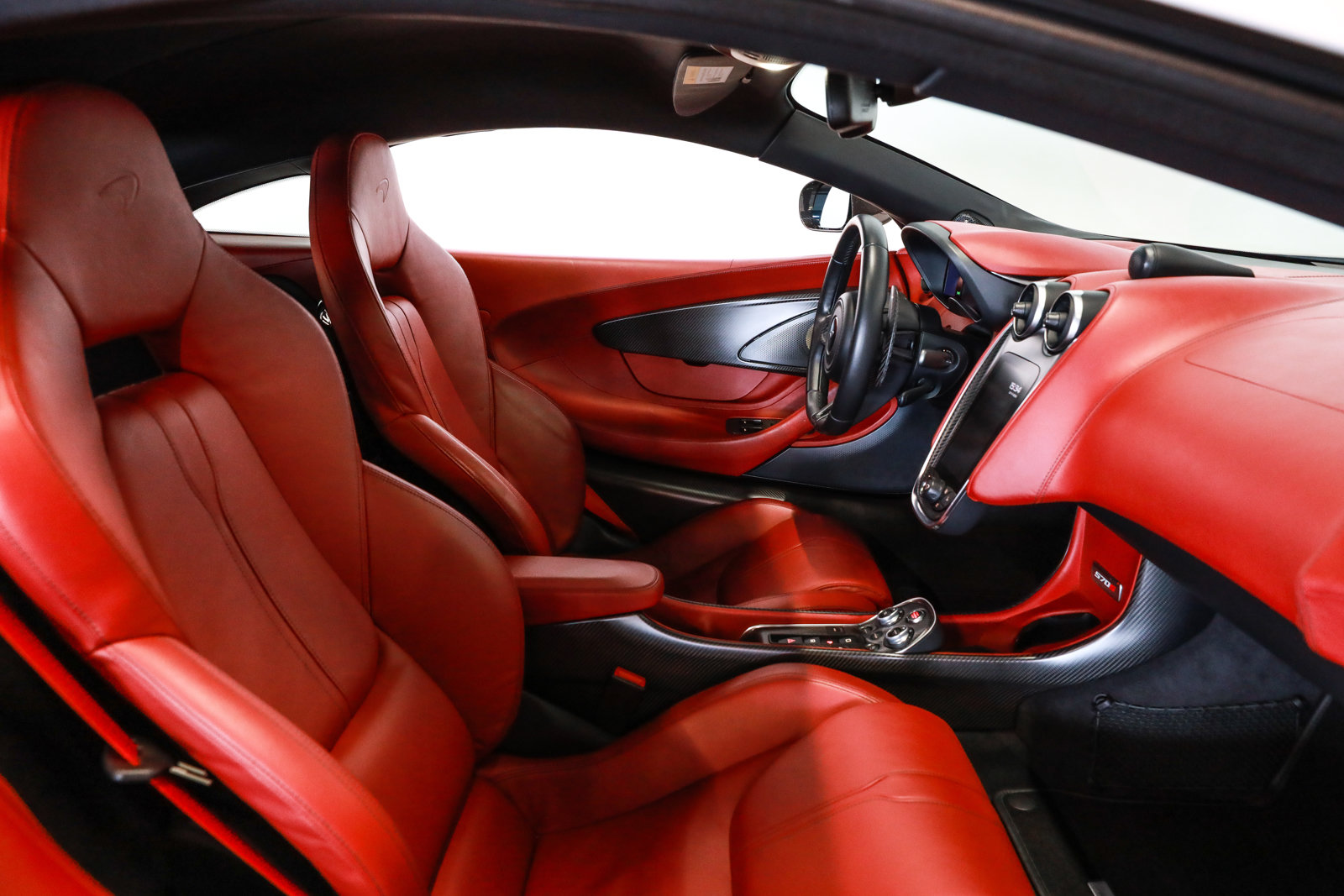 Used 2016 McLaren 570S Coupe RWD image 39