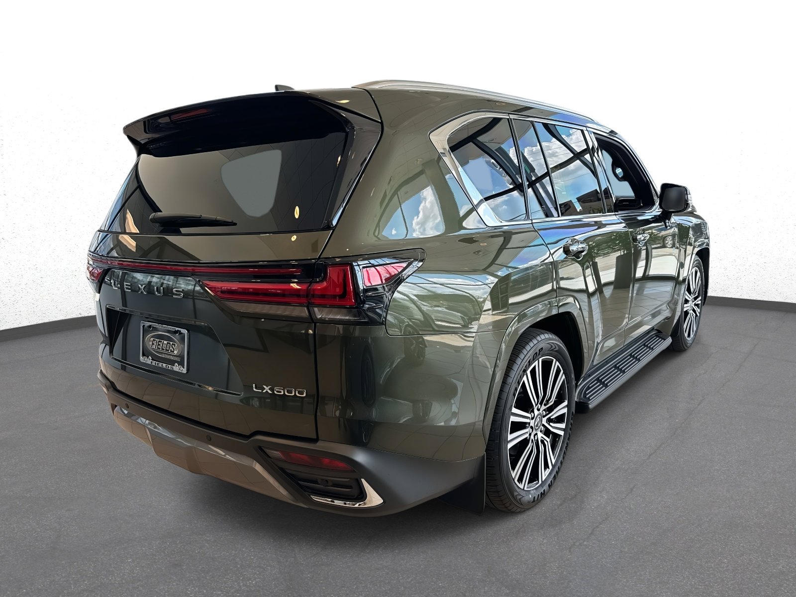 New 2026 Lexus LX 600 4WD w/ Luxury Package image 3