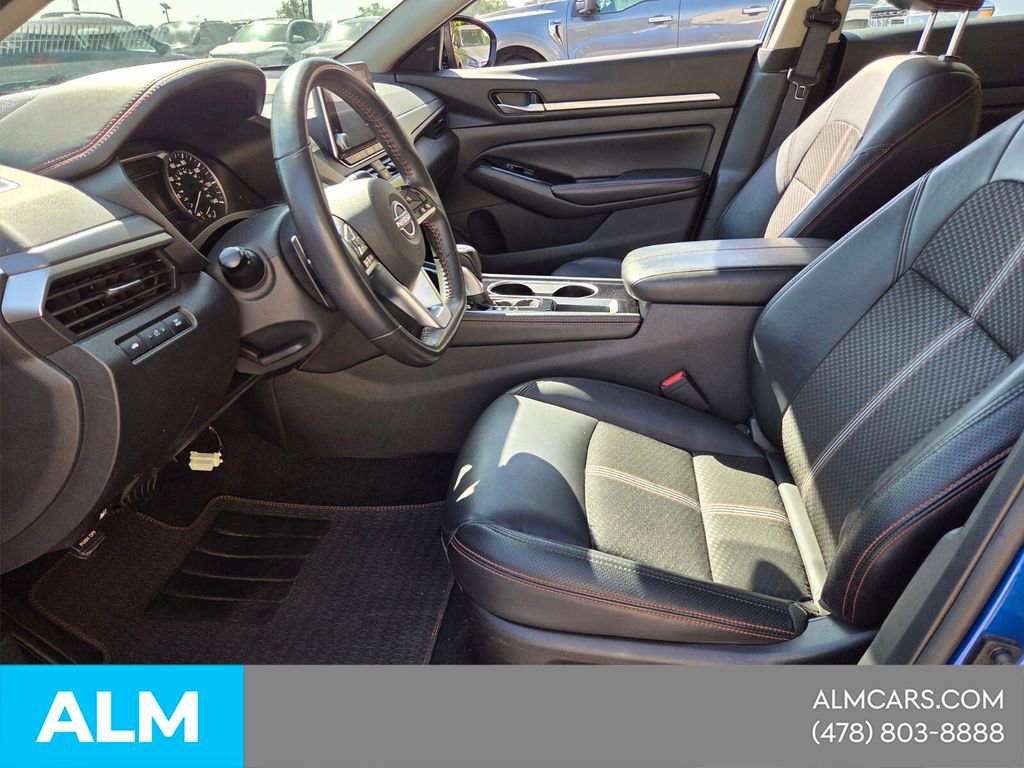 Used 2025 Nissan Altima 2.5 SR image 4