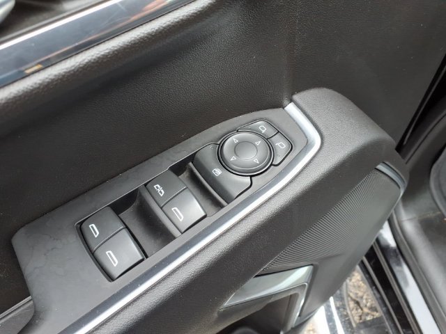 Used 2022 Chevrolet Silverado 1500 LT AWD/4WD image 18