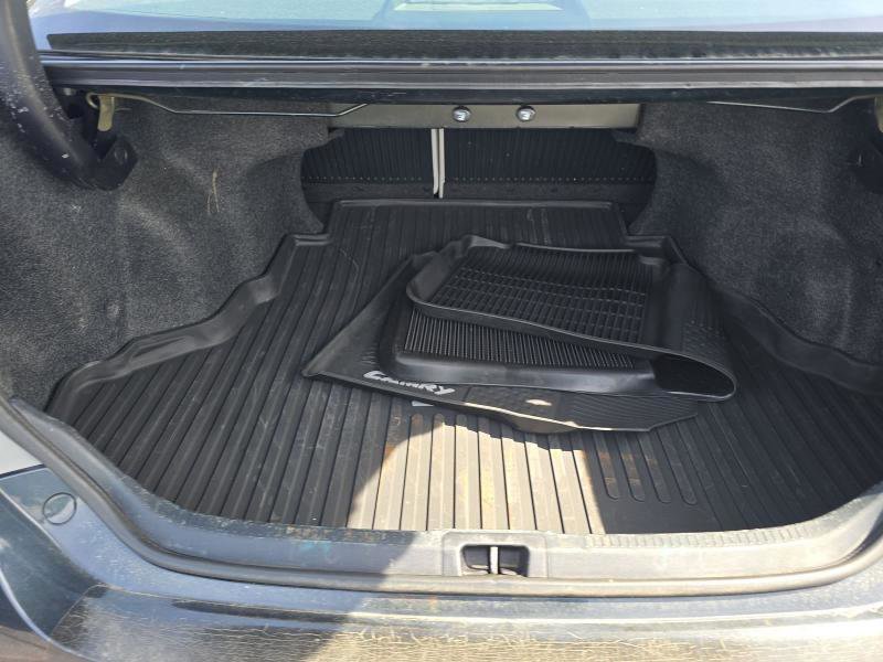 Used 2015 Toyota Camry XLE image 14