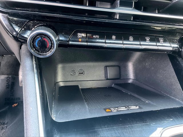 Certified 2024 Chevrolet Traverse LT FWD image 23