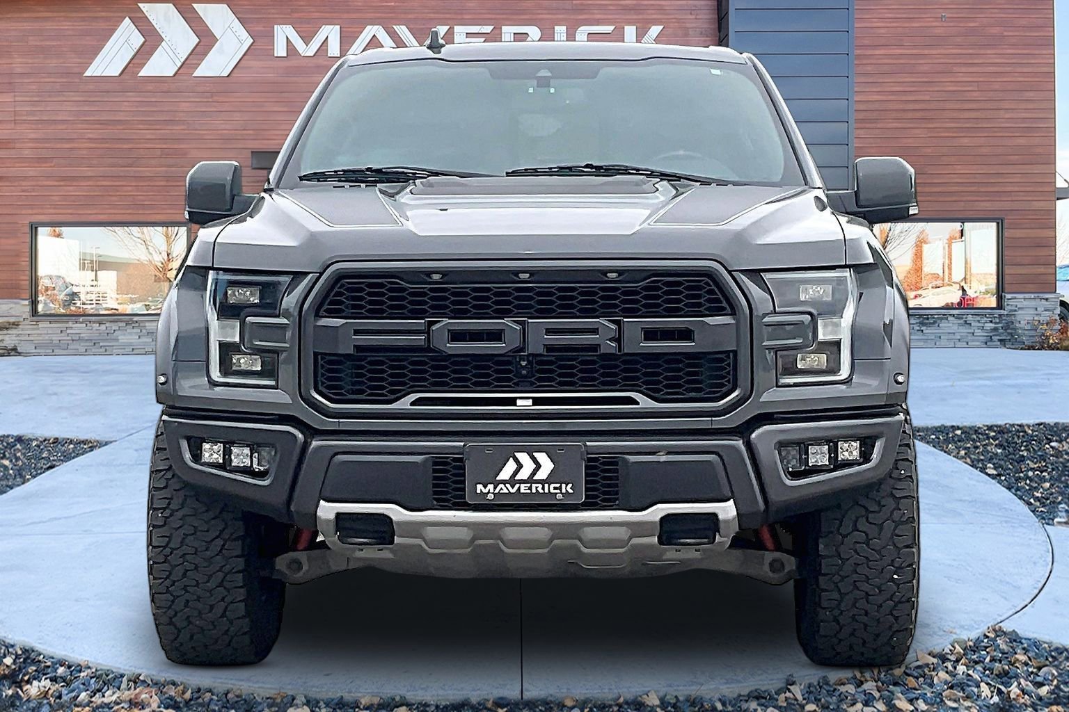 Used 2020 Ford F150 Raptor w/ Equipment Group 802A Luxury AWD/4WD image 2