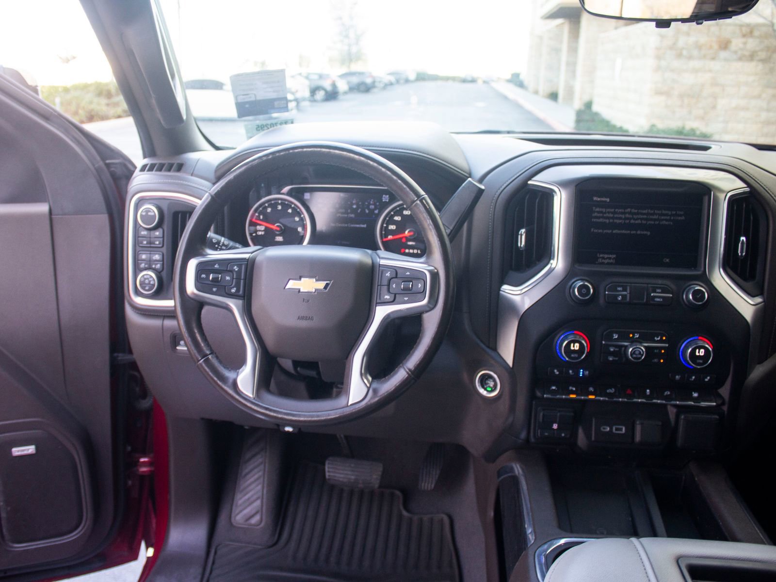 Used 2020 Chevrolet Silverado 1500 LTZ w/ LTZ Premium Package AWD/4WD image 15