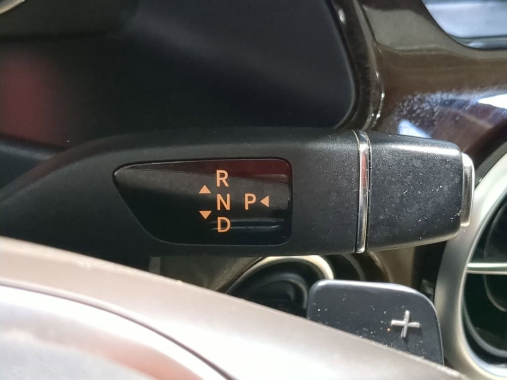 Used 2015 Mercedes-Benz GLK 350 4MATIC image 43