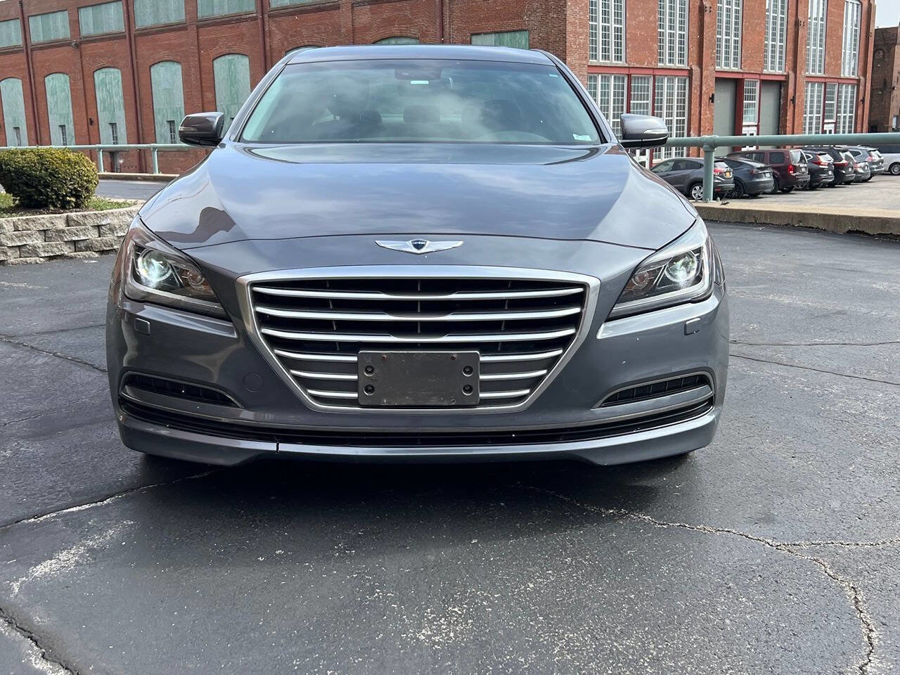 Used 2016 Hyundai Genesis 3.8 image 6