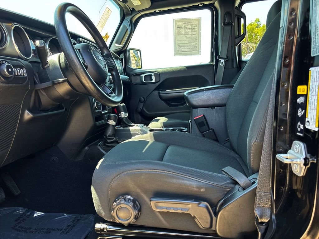 Used 2021 Jeep Wrangler Unlimited Sport image 11