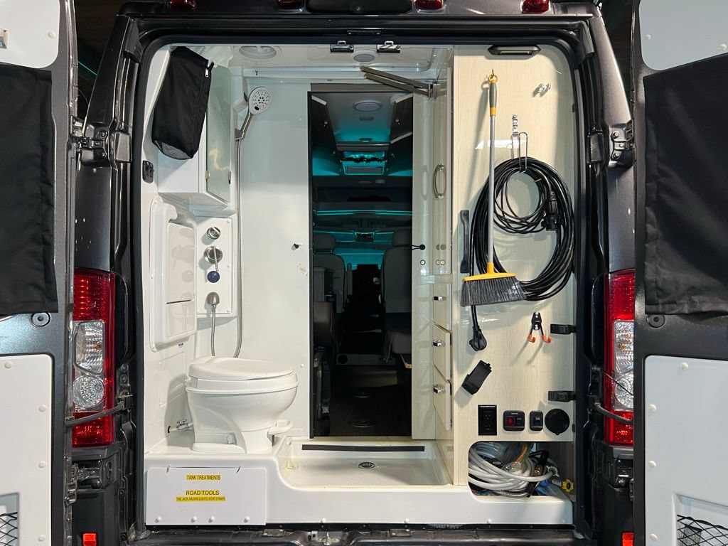 Used 2021 RAM ProMaster 3500 w/ Convenience Group FWD image 40