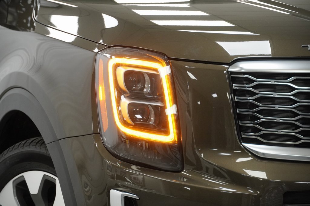 Used 2021 Kia Telluride EX w/ EX Premium Package image 5