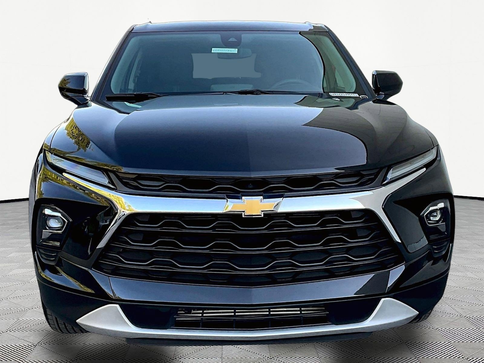 Used 2024 Chevrolet Blazer LT w/ LPO, Floor Liner Package FWD image 2