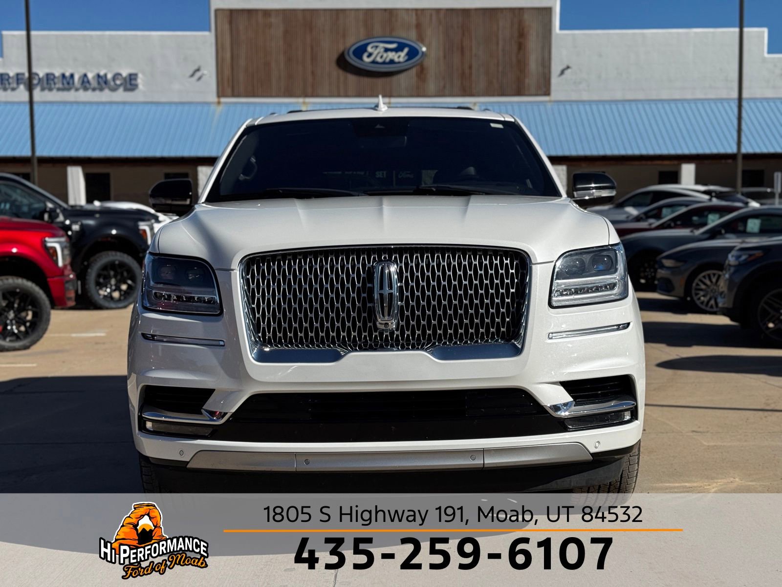 Used 2019 Lincoln Navigator Reserve w/ Cargo Package image 2