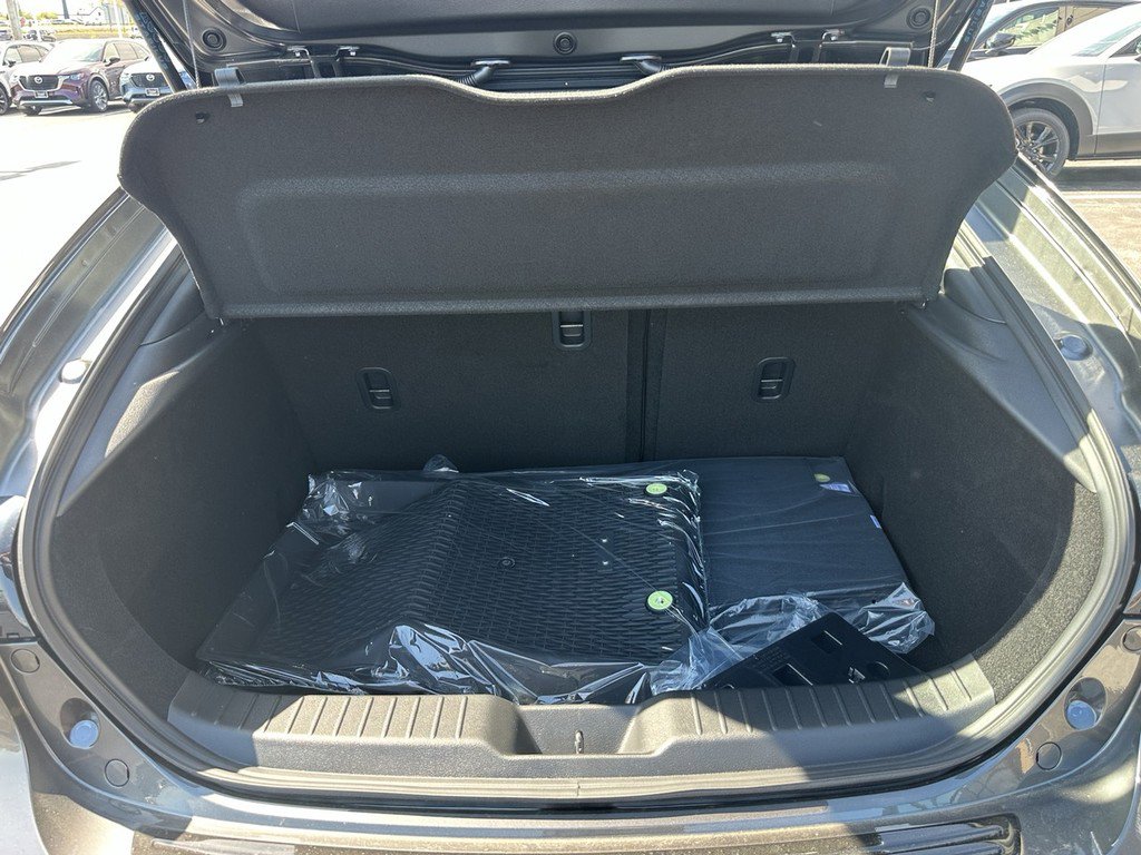 New 2026 MAZDA MAZDA3 s Sport FWD image 4