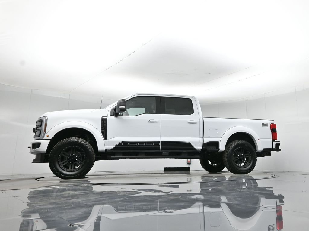 New 2026 Ford F250 Lariat w/ Black Appearance Package image 7