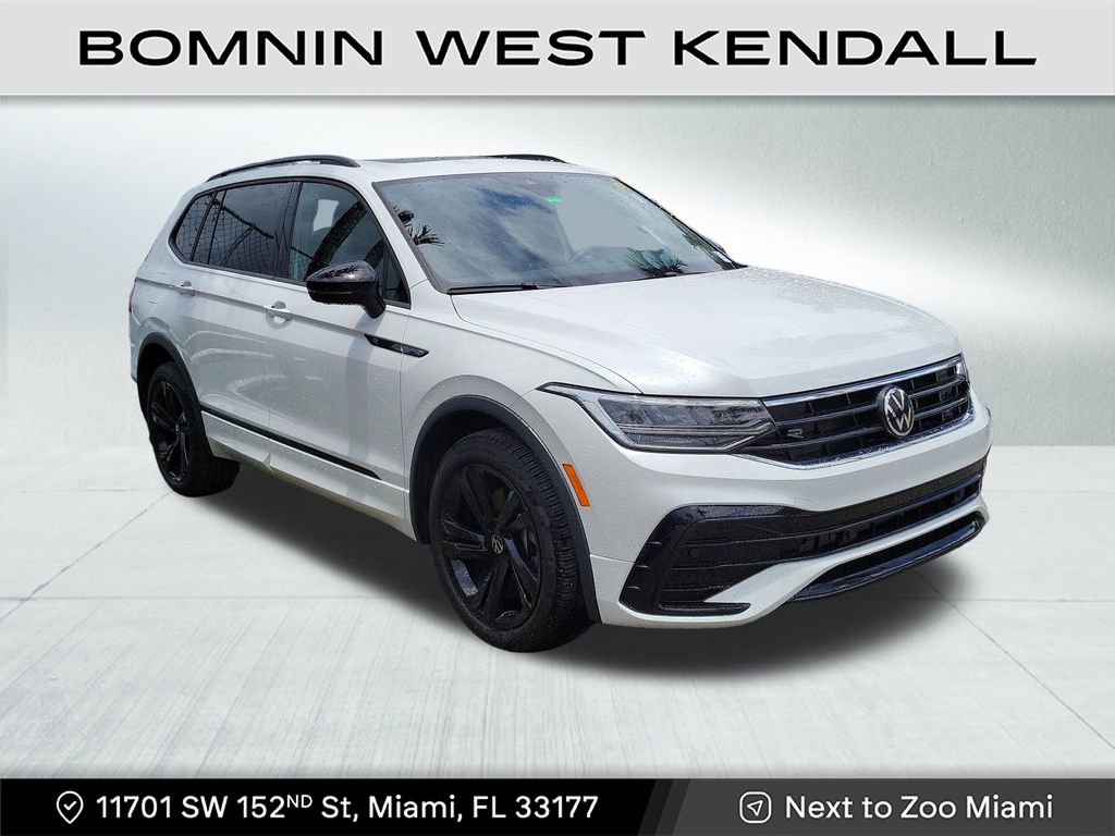 Used 2024 Volkswagen Tiguan SE R-Line
