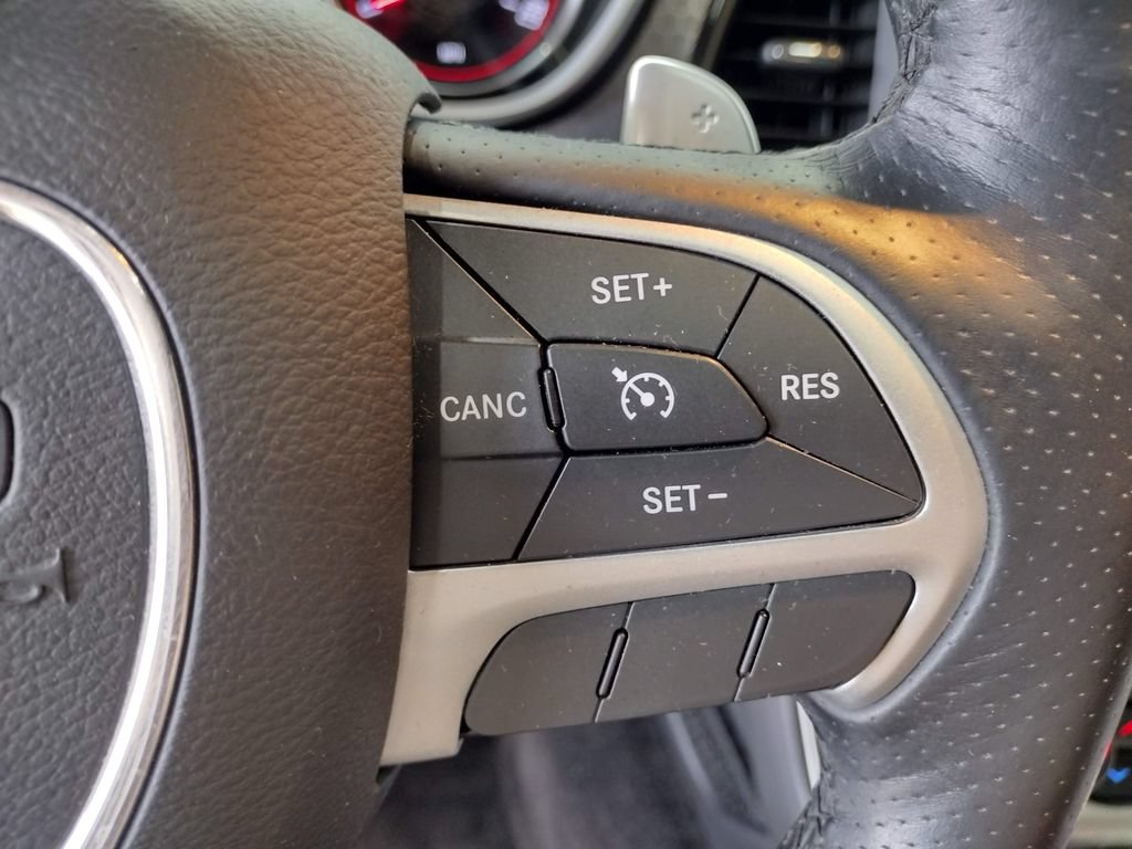 Used 2016 Dodge Challenger R/T Scat Pack RWD image 30
