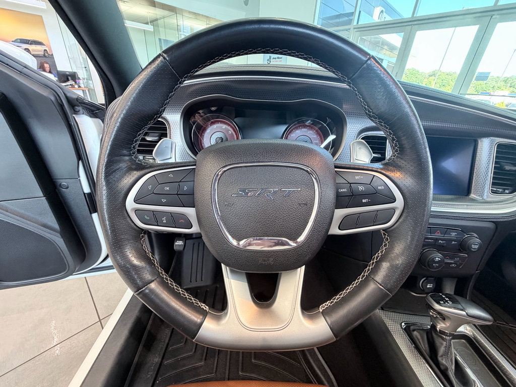 Used 2022 Dodge Charger SRT Hellcat w/ Harman/Kardon Audio Group image 12